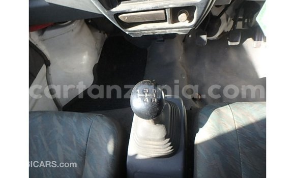 Buy Import Suzuki Carry White Car in Import - Dubai in Arusha Buy Import Suzuki Carry White Car in Import - Dubai in Arusha