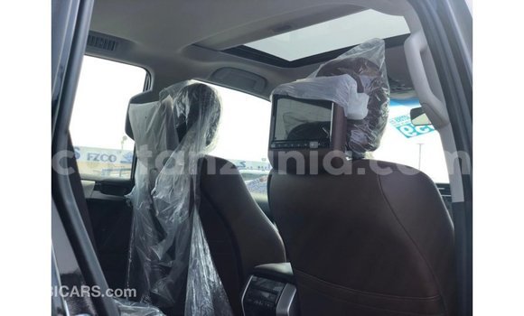 Nunua Imported Toyota Prado Nyeusi Gari ndani ya Import - Dubai nchini Arusha Nunua Imported Toyota Prado Nyeusi Gari ndani ya Import - Dubai nchini Arusha
