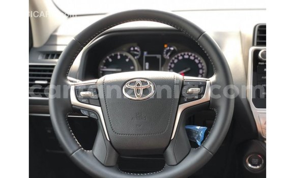 Nunua Imported Toyota Prado Nyeusi Gari ndani ya Import - Dubai nchini Arusha Nunua Imported Toyota Prado Nyeusi Gari ndani ya Import - Dubai nchini Arusha
