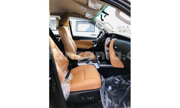 Buy Import Toyota Fortuner Black Car in Import - Dubai in Arusha Buy Import Toyota Fortuner Black Car in Import - Dubai in Arusha