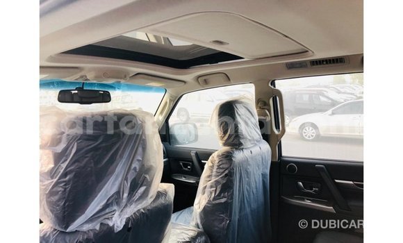 Nunua Imported Mitsubishi Pajero Nyeusi Gari ndani ya Import - Dubai nchini Arusha Nunua Imported Mitsubishi Pajero Nyeusi Gari ndani ya Import - Dubai nchini Arusha