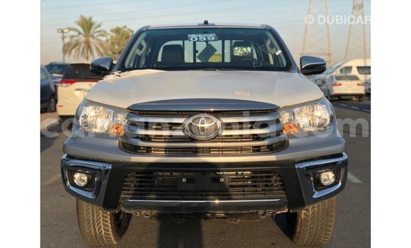 Nunua Imported Toyota Hilux Nyingine Gari ndani ya Import - Dubai nchini Arusha Nunua Imported Toyota Hilux Nyingine Gari ndani ya Import - Dubai nchini Arusha