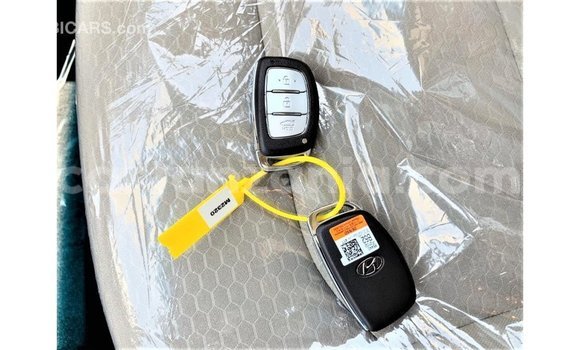 Buy Import Hyundai Elantra White Car in Import - Dubai in Arusha Buy Import Hyundai Elantra White Car in Import - Dubai in Arusha