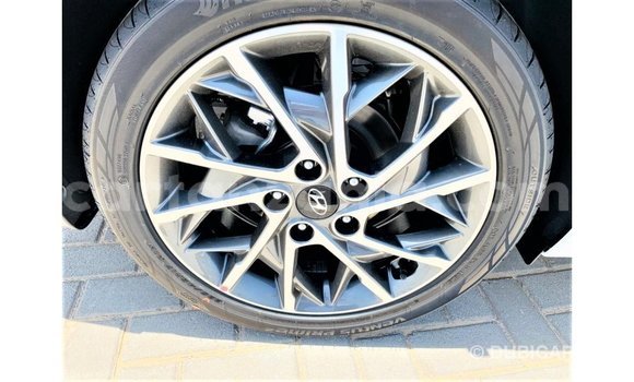 Buy Import Hyundai Elantra White Car in Import - Dubai in Arusha Buy Import Hyundai Elantra White Car in Import - Dubai in Arusha