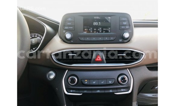 Buy Import Hyundai Santa Fe White Car in Import - Dubai in Arusha Buy Import Hyundai Santa Fe White Car in Import - Dubai in Arusha